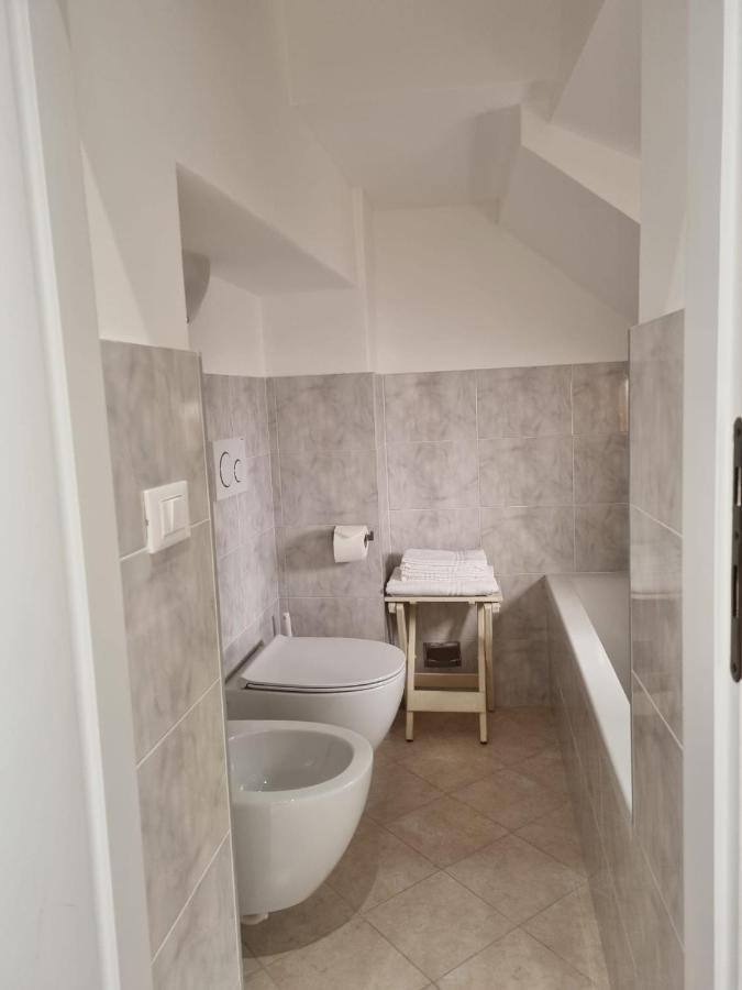La Casa Della Musica Apartment Беладжо Екстериор снимка