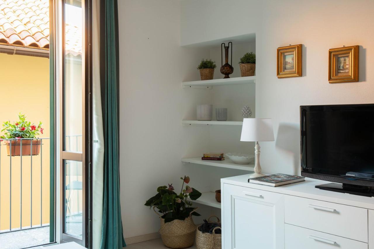 La Casa Della Musica Apartment Беладжо Екстериор снимка